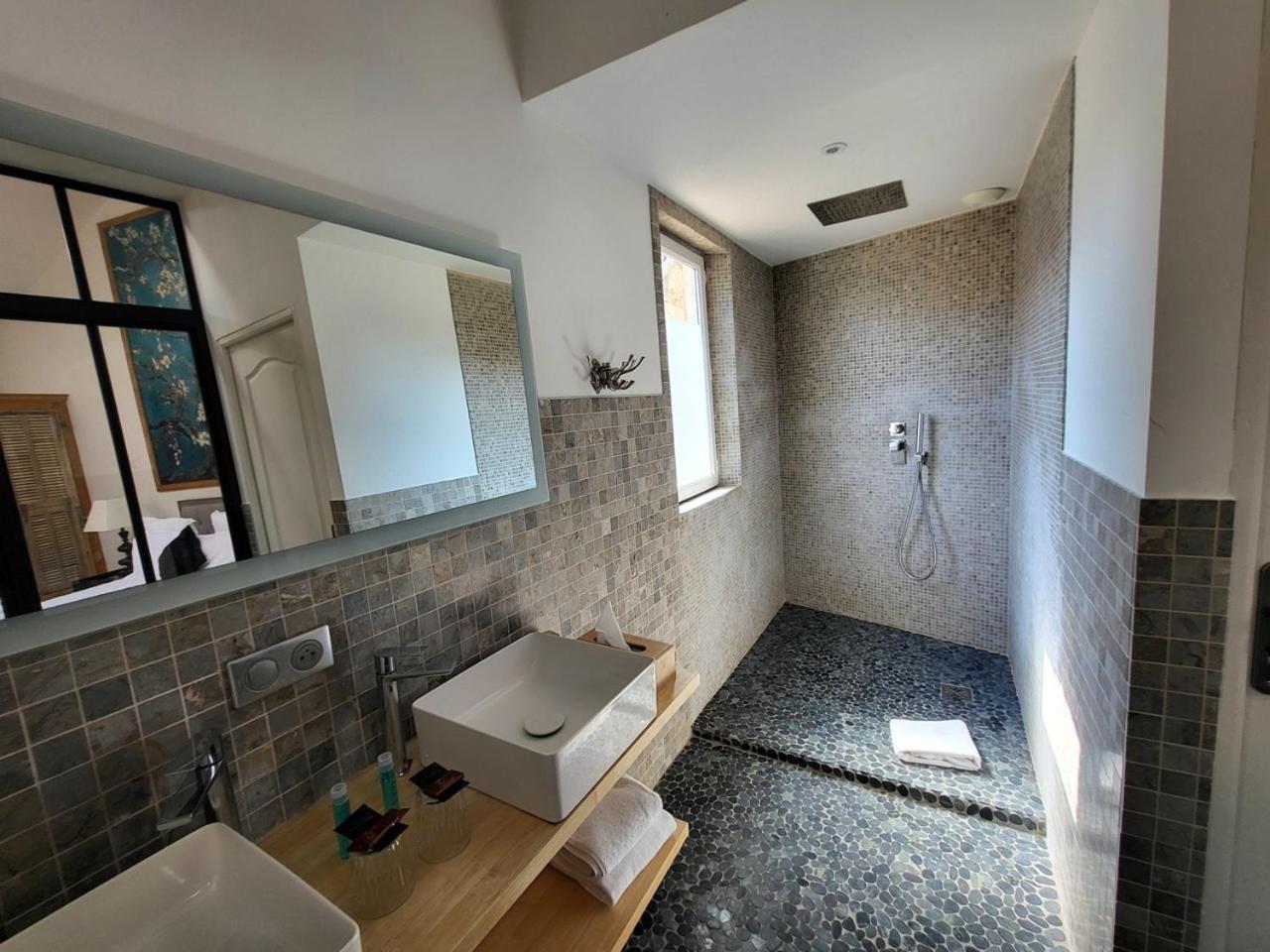 Maison D'Hotes Les Varietes Сен-Ремі-де-Прованс Екстер'єр фото