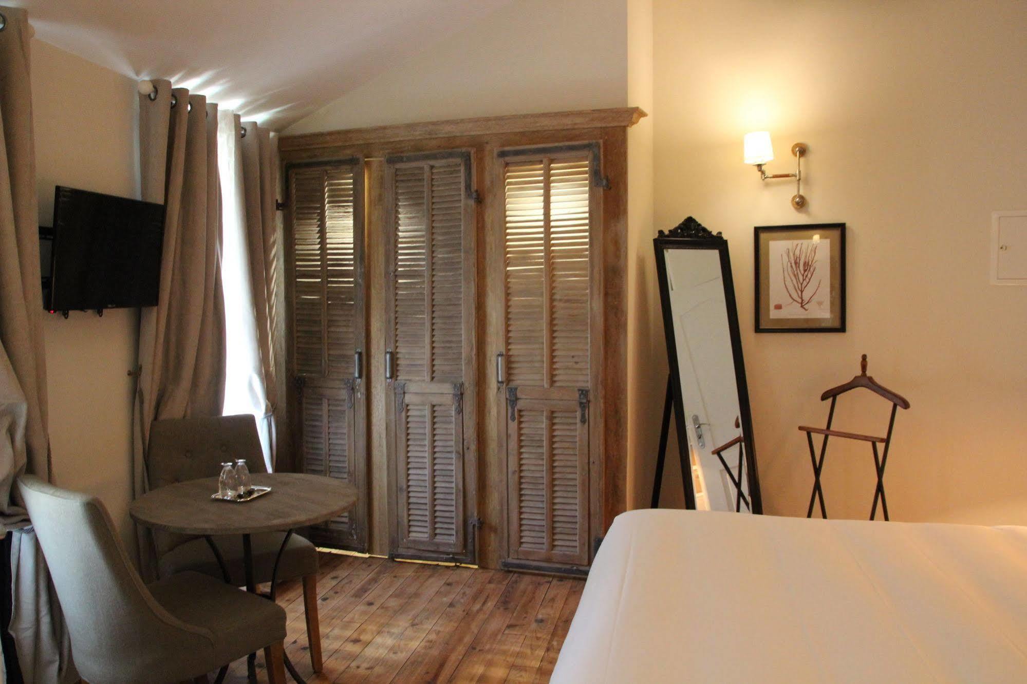 Maison D'Hotes Les Varietes Сен-Ремі-де-Прованс Екстер'єр фото